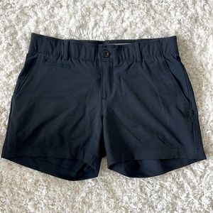 Women’s Under Armour Black Activewear Shorts Size 2
